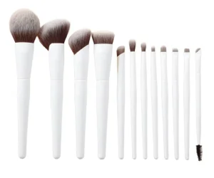 10 Piece Synthetic Fibre Makeup Brush Set Wood Handle Concealer Setting Powder Eyeshadow Eyebrow Lips Brushes Beginner Beauty