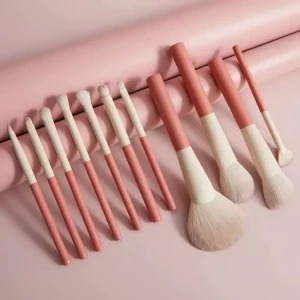 12Pcs Brick Red Makeup Brush Set Premium Synthetic Bristles Full Face Makeup Brushes Kit for Concealer Blush Eyebrow Highlighter