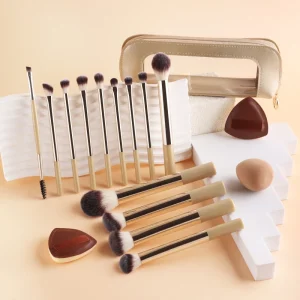 13pcs bag Face Makeup Brush Set Powder Blush Eyeshadow Eyebrow Brushes + Storage Bag and Beauty Sponge