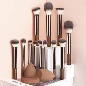 15pcs Luxury Vegan Makeup Brush Set Fluffy High End Custom None Label for Face Eye Lips with PU Bag