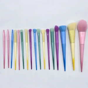 17 Pcs Rainbow Color Makeup Tools Custom Label Face Blush Concealer Eyebrow Eye Shadow Makeup Brush Set