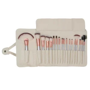 18-Piece Premium Makeup Brush Set Wood Handle Synthetic Hair Including Fan Brush for Face Concealer Eyeliner Use