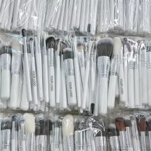 26 Pcs White Makeup Brush Set Professional Eye Shadow 16 Pieces Vegan Synthetic Hair Makeup Brush