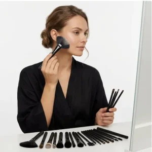 26 Piece Black Wooden Handle Professional Makeup Brush Set with Flat Brush Concealer and Eyeliner for Face and Eye Makeup