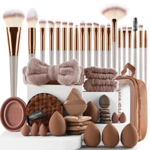 42PC Professional Makeup Brush Set with Concealer Travel Size Portable Synthetic Hair Plastic Handle Makeup Tools