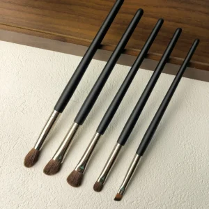 5 Piece Pony Hair Wood Handle Eyeshadow Brush Set Makeup Brush Kit for Blending Eyes Brows Portable Cosmetic Tool Set