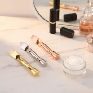 7.5cm Standing Facial Makeup Spoon Metal Scoop Cosmetic Spatula for Eye Cream Applicator