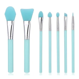 7PCS Makeup Brush Set with Angular Blush Style Silicone and Plastic Face Brushes for Foundation and Beauty Makeup