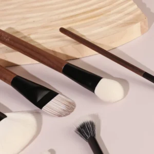 9 Pcs Makeup Brushes Synthetic Hair White Makeup Brush Set with Case