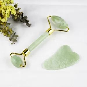 Beauty Device Green Jade Roller and Gua Sha for Anti aging Lift Face