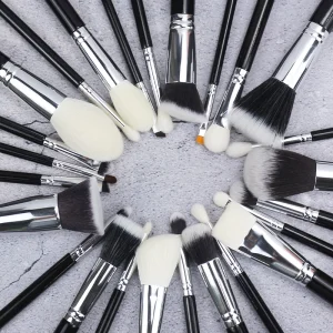 Best Selling 25pcs High Quality Flat Makeup Brush Set for Face Eye & Lips Use with Foundation Factory Price Private Label
