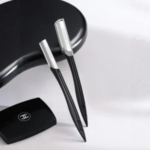 Black Precision Eyebrow Razor Stainless Steel Eyebrow Trimmer with Protective Cover Makeup Beauty Tool Custom Logo
