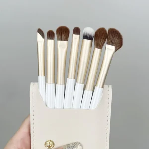 Complete Set of Makeup Tools Portable Makeup Brush 7 piece Kit Practical Blush Highlight Loose Powder Foundation Concealer Brush