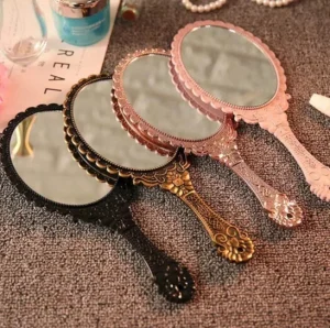 Creative Retro Patterned Mirror Large Rose Gold High Definition Makeup Mirror Portable Lace Handheld Decorative Mirror