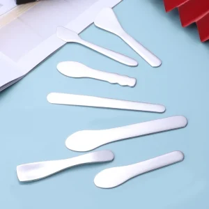 Custom Engraving Laser Logo 304 Stainless Steel Spatula Face Skincare Spoon Eye Cream Spatula Scoop Mini Metal Cosmetic Spatulas