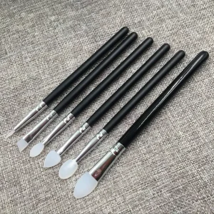 Custom Logo Professional Eyeshadow Eyeliner Eyebrow Lip Silicone Brushes 6 PCS Makeup Brush Sets
