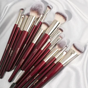 Custom Logo Red Wood Handle Professional Makeup Brushes Set Flat Concealer Blending Multipurpose Make up Brush Set