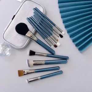 Custom Wholesaler 12 Piece Synthetic Makeup Brush Set with Wooden Handles for Face Lip Balm Concealer & Shaving Brush