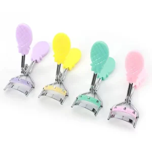 Cute Pineapple Shaped Eyelash Curler Non Slip Ergonomic Handle for Effortless Long Lasting Voluminous Curls