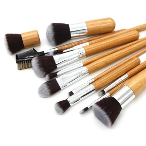 Double End Synthetic Hair Bamboo Handle Eye Face Makeup Brush Kabuki Brush Set with Microfiber Makeup Sponge with Bag