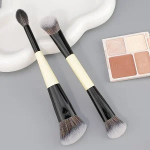Double Ended Synthetic Fiber Wood Handle Makeup Brush for Foundation and Blush Halo Point Color Multi Functional Beauty Tool