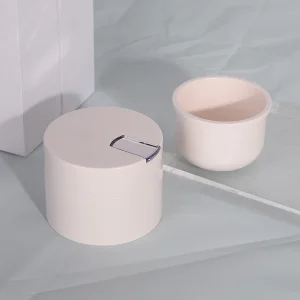 Facial Cream PP Skincare Packaging Eye Cream Round Plastic Jar 50g 100g Refillable Cosmetic Jar with Spoon and Lids