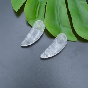 Factory Direct White Mini Crystal Face Mask Guasha Spoon Natural Handmade Musical Function for Reducing Puffiness Wrinkle Low
