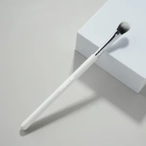 Factory High Quality Blending Concealer Eye Shadow Brush Make up Private Label Angled Eye Concealer Brush Single