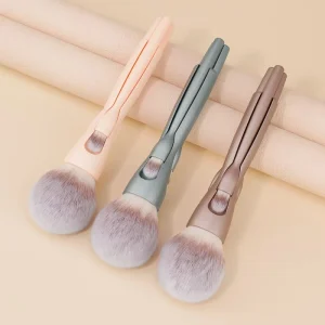 Four-in-One Magnetic Makeup Brush Set Synthetic Fibre Portable for Loose Powder Eyeshadow & Contour