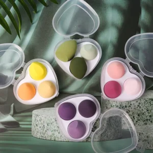 Luxury Latex Free 3pcs Beauty Makeup Sponge Egg Cosmetics Blender with Heart Plastic Case