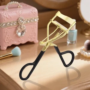 Manual Stainless Steel OEM Lash Curler Innovative Gold Eyelash Curlers With Black Handle