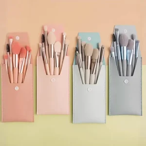 Mini 8-piece Macaron Soft Brush Makeup Brush Set Portable Beginners Cheek Blush and Eyeshadow Brushes