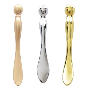 Portable Face Cream Beauty Facial Wand Scoop Cosmetic Spoon Sliver Metal Mini Spatula Roller Facial Cream Mask Skin Care Tool