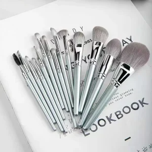 Portable Professional Beauty Makeup Brushes Soft Tools High Quality Makeup Brushes Kit for Face