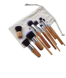 Professional 11 Pcs Bamboo Makeup Brush Set With Bags Eco friendly Makeup Brushes Powder Blush Kabuki Brushes