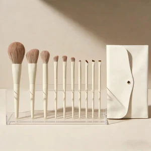 Professional 12 Piece White High Quality Dense Soft Synthetic Hair Vegan Makeup Brush Set with Concealer Plastic Handle for Face
