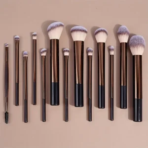 Professional 13-Piece Customizable Makeup Brush Set Synthetic Hair Plastic Handle Sponge Puff Eyebrow Pencil Face