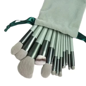 Professional 13 Piece Metal Angular Blush Makeup Brushes Set Synthetic Hair Face Tool Flannel Packaging Foundation