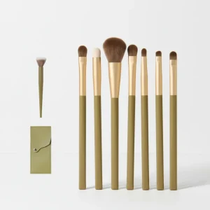Professional 7PCS Makeup Brush Set Custom Logo Soft Fluffy Synthetic Hair Angular Blush Plastic Handle Face & Eyes