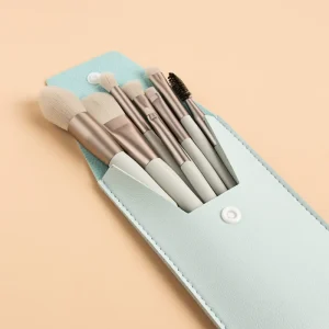 Professional Beauty Tools 8pcs Portable Foundation Cosmetics Powder Face Makeup Concealer Eyeshadow Blush Brush Set with Bag