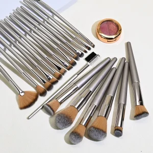 Professional Champagne Makeup Brush Set Portable High Quality Makeup Brush Set Beauty Tools With Bag