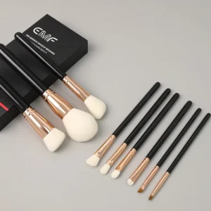 Professional Customizable 8 Piece Makeup Brush Set Super Soft Beauty Tool with Black Wood Handle for Face Use