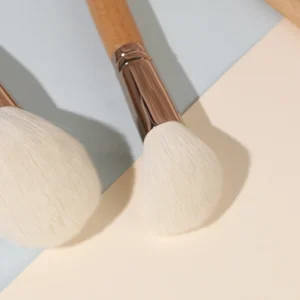Professional Single Blush Brush High Quality Makeup Brush for Blush Application Soft Bristle Cosmetic Tool