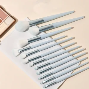 Purple Professional Makeup Brush Set 12 Pieces for Daily Use for Artists Concealing Facial Eye Shadow