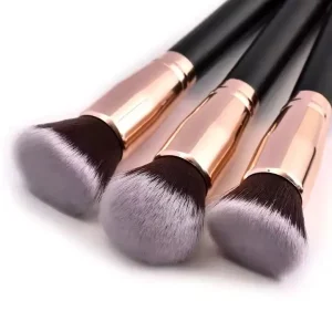 Single Angled Flat Top Brush Synthetic Professional Makeup Brush for LiquidCream and Powder Buffing Blending Foundation Brush