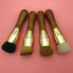 Single Short Handle Liquid Wooden Makeup Brush Foundation Set