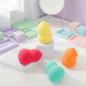 Super Delicate and Soft Facial Beauty Sponge Beauty Egg Blender Foundation Puff Facial Foundation Makeup Sponge