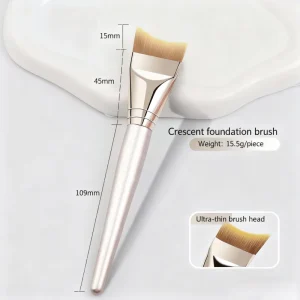 Synthetic Hair Wooden Handle Thin Foundation Brushes Contour Single Makeup Brush Facial Makeup Brush