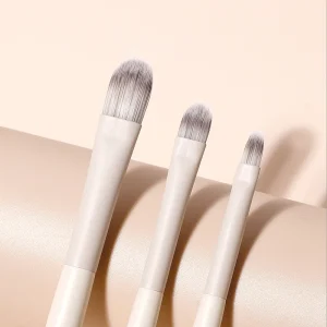Vegan Synthetic Hair High Quality Single Makeup Brushes Beige Fluffy Custom Logo Flat Concealer Brush