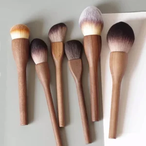 Vintage Wood Handle Makeup Brushes Super Soft Powder Blush Foundation Contour Brush High Quality Walnut Single Make up Brush